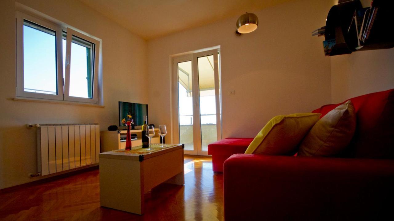 דירות שיבניק Apartman Roko מראה חיצוני תמונה